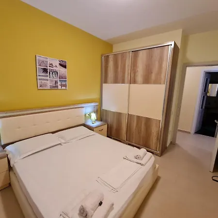 Amara Lägenhet Vlorë